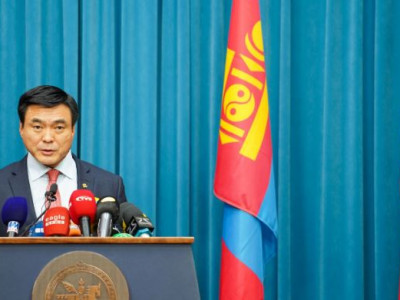 С.Амарсайхан: Ирэх оны зургаадугаар сарыг дуустал зөвхөн айл өрхийн цахилгааны зардал болох ₮75 тэрбумыг Эрдэнэт үйлдвэр төлнө