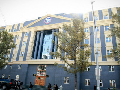 Алга болсон долоон настай охиныг ээжийнх нь найз худал хэлж, гэрээс нь авч явсныг тогтоон, баривчилжээ