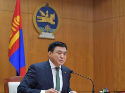 С.Амарсайхан: 3-4 өрөө байрны мөнгөөр улсын цементийн үйлдвэрийг хувьчилж авчхаад барьцаагүй, хамгийн бага хүүтэй зээлийг Хөгжлийн Банкнаас авчихсан 