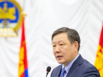 Л.Халтар: Баруун болон зүүн босоо чиглэлийн төмөр замыг үргэлжлүүлэн барих шийдвэр гаргалаа 