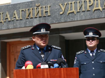 Бага насны хүүхэд хүчирхийлж, хүүхэдтэй болгосон хэрэгт эрэн сурвалжлагдаж байсан этгээд амиа хорлосон байдалтай олдсон 