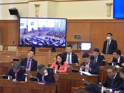 МАН-ын удирдлагууд 4 гишүүнийг түтгэлзүүлэх, УИХ-ын гишүүд авч үлдэх сонирхолтой байна