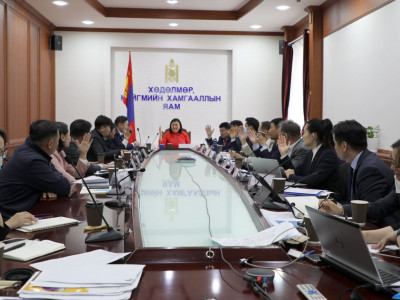 2023 оны нэгдүгээр сарын 1-нээс хөдөлмөрийн хөлсний доод хэмжээг 550,000 төгрөг болгох шийдвэр гарлаа