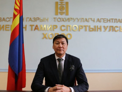 Шаравжамц хүүгийнхээ МӨРӨӨДЛИЙГ биелүүлэхээр ажлаа хүлээлгэн өгчээ