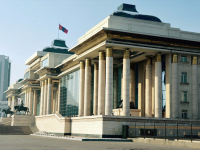 Давхар, дан дээлтэй байхыг ЕРӨНХИЙ САЙД ШИЙДНЭ 