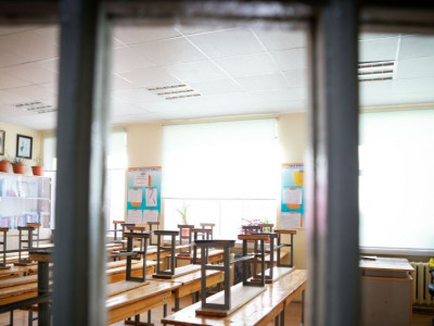 Нийслэл дэх боловсролын 162 байгууллагад багш, ажилтны сул орон тоо байна