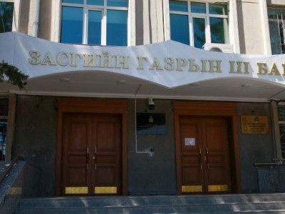 Л.Энх-Амгалан: Багш нарын хуурамч дипломыг шалгах явцад төрийн яамнаас бичиг баримт, компьютерын хард алдагдсан