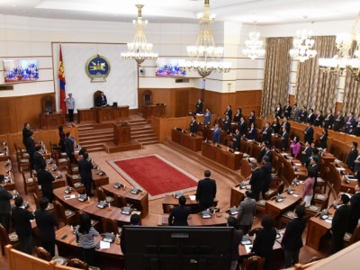 Эх орноо, ард түмнээ гэх чин сэтгэлтэй улс төрийн нам, хүчин төрөх болов уу?