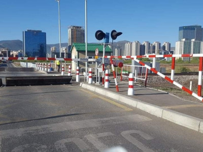 Хүүхдийн паркийн урд хэсэг дэх төмөр замын түр гармыг 12-р сарын 1-нээс хаана 