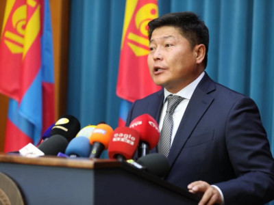 Х.Нямбаатар: Хулгайч нар хахир хүйтэнд магадгүй 200 хүүхэд нүцгэлж эрүүл мэндийг нь зольж чадах юм байна гэдгийг харлаа