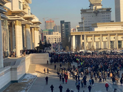 Ард түмний хурлыг байгуулах нь нийгэмд “хор хөнөөлгүйгээр” “хувьсгал” хийх арга 