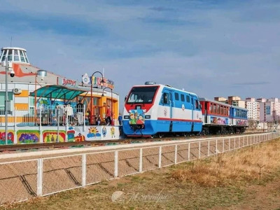 Хүүхдийн төмөр зам” ирэх сарын 3-наас тогтмол галт тэрэг аялуулж эхэлнэ