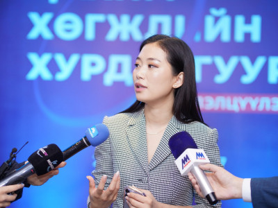 Обуна Оксфордын их сургуульд суралцахаар Боловсролын зээлийн Сангаас  32 мянган ам.долларын зээл авчээ