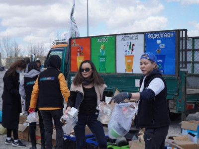 Өмсдөггүй хувцас, өөх, эм, шил лаазаа “Даяс” явуулын станцад тушаагаарай