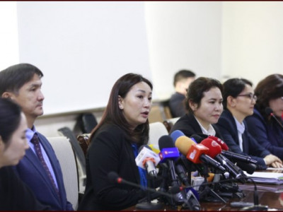 Х.Булгантуяа: Ахмадуудын тэтгэврийн доод хэмжээг 550,000 төгрөг болгох арга хэмжээг авлаа