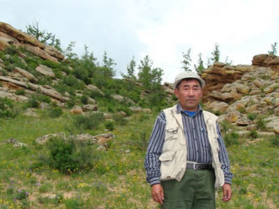 С.Жамъянсүрэн: Баруун солгойгүй нүдээд байвал удахгүй хуш модгүй болох магадлалтай