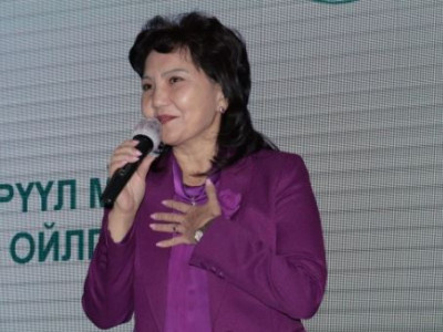 Л.Насанцэнгэл: Нийгэм хөгжих тусам сэтгэцийн тулгамдсан асуудал нэмэгддэг