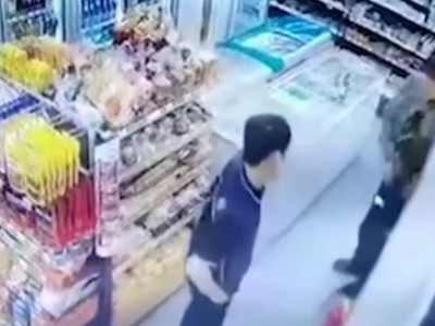 Сүх барьж танхайрсан дүрс бичлэгийн дагуу шалгалтын ажиллагааг эхлүүлжээ