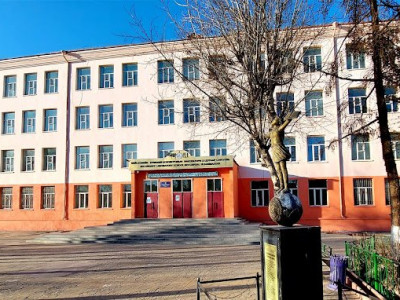 Камер байрлуулсан гэх 23 дугаар сургуулийн захирлыг 2000 нэгжтэй тэнцэх хэмжээний төгрөгөөр торгох шийдвэр гарчээ