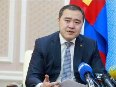 Л.Гантөмөр: Миний тэвчээр Ардчилсан намын нөлөө бүхий хүмүүст “Би ч гэсэн тэвчээртэй байж болох юм байна” гэсэн дохиог өгсөн 