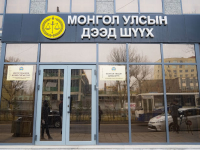 Т.Бадамжунай, Ц.Анандбазар нарт холбогдох авлигын хэргийг нэгтгэх нь зүйтэй гэсэн шийдвэр гаргав