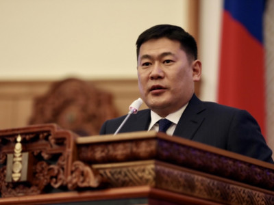Л.Оюун-Эрдэнэ: Үүсмэл ордтой холбоотой асуудлыг П.Цагаанаас эхлээд хог, хаягдал гээд байгаа юм, энэ бол стратегийн ордтой яг адил баялаг