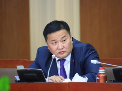 Ж.Сүхбаатар: Гаднын улсад төсвийн ерөнхийлөн захирагч нарын анхан, дунд шатанд зөрчлүүд гарлаа гээд ерөнхийлөн захирагч нар хариуцлага хүлээдэггүй