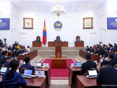 Улсын Их Хурлын ээлжит бус чуулган хуралдах захирамж гарлаа