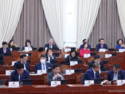 Улсын төсвийг энэ сарын 10-ны дотор хэлэлцэж батална 