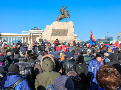 Монгол эх орон минь, нутаг, ус минь!