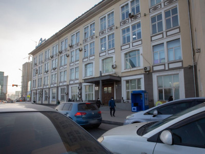 Төв шуудангийн уулзварын зам дээр өдөрт 100,000 зөрчил илэрчээ