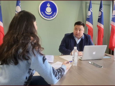 Төрсөн эцэгтээ хүчиндүүлсэн бүсгүй АН-ын дэргэдэх Хүний эрхийн хороонд ханджээ