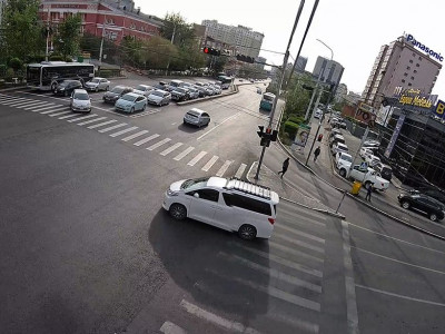 Замын хөдөлгөөнийг AI буюу хиймэл оюун ухаан ашиглан бүрэн хянах ажил ирэх оны нэгдүгээр сарын 1-нээс албан ёсоор хэрэгжинэ