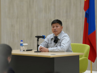 Х.Нямбаатар: Хот, нийтийн аж ахуйн салбарын ажилчдын цалинг инфляцтай уялдуулж, жил бүр нэмнэ