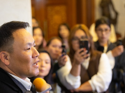 Н.Номтойбаяр: Үндэсний эвслийн дөрвөн гишүүн дараагийн Засгийн газарт орж ажиллахын төлөө одоогийн Засгийн газрыг огцруулах бичигт гарын үсэг зурсан