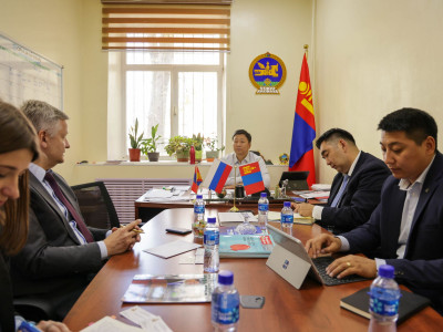 Монгол, Оросын жижиг, дунд бизнес эрхлэгчдийн хамтын ажиллагааг өргөжүүлэх хамтарсан үзэсгэлэн худалдаа зохион байгуулахаар болжээ