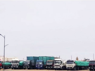 Татвар ноогдуулж байгаа учраас ачаа тээврийн автомашинууд 