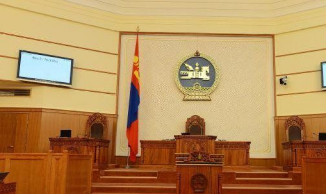 Ард түмнээсээ сонгогдсон засаглалтай нь үнэн юм бол ард түмнээсээ асууж байгаад сайд нараа томилчих…