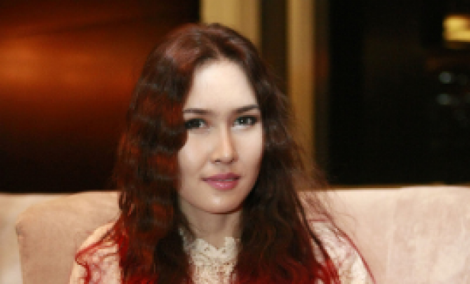 Чимээгүй нярайлсан топ С.Ариунбилэгийн 
