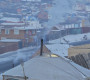 2-7 насны гурван хүүхэд харгалзах хүнгүй, хоол ундгүй хүйтэн гэрт хоёр хоножээ