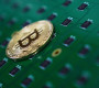 Биткойны ханш унажээ