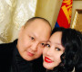 Т.Дэлгэрмөрөн амьдралаа бүтэн болгож Солонгон ааштадаа дуу зохион Зөөсий охинтойгоо дуулжээ 