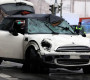 Германы Мюнхен хотод 24 настай афган залуу олон тооны жагсагчийг автомашинаар дайрч гэмтээжээ