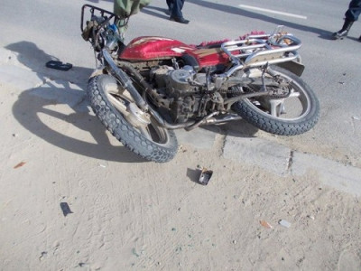 Хужаа Мотоцикль унаж яваад нас баржээ