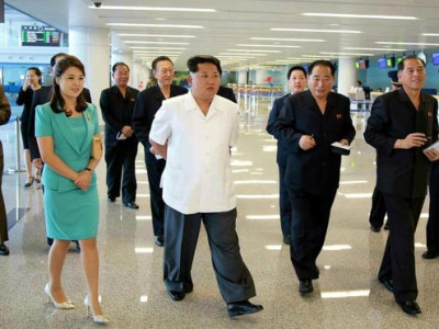 Хойд Солонгос пиво зардаг онгоцны буудалтай болжээ