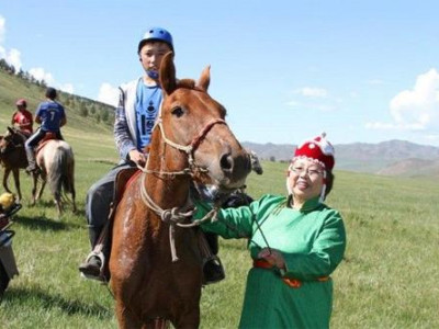 Японы Изүнокүни хотын дарга монгол ахуйтай танилцав 