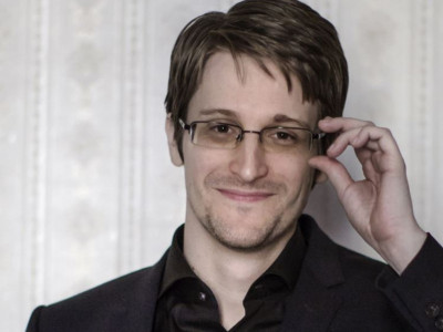 Эдуард Сноуден: “Хувийн хэрэг” маань дэлхийн хамгийн их борлуулалттай ном боллоо