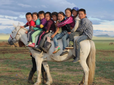 Монгол Улсын хүн ам 3.296.866 боллоо 